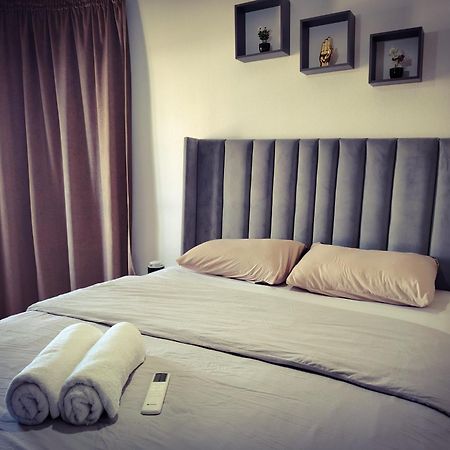 Nouveau Appartement Au Plein Centre Ville En Face Hilton & La Gare De Train Tgv M2 Tanger Ngoại thất bức ảnh