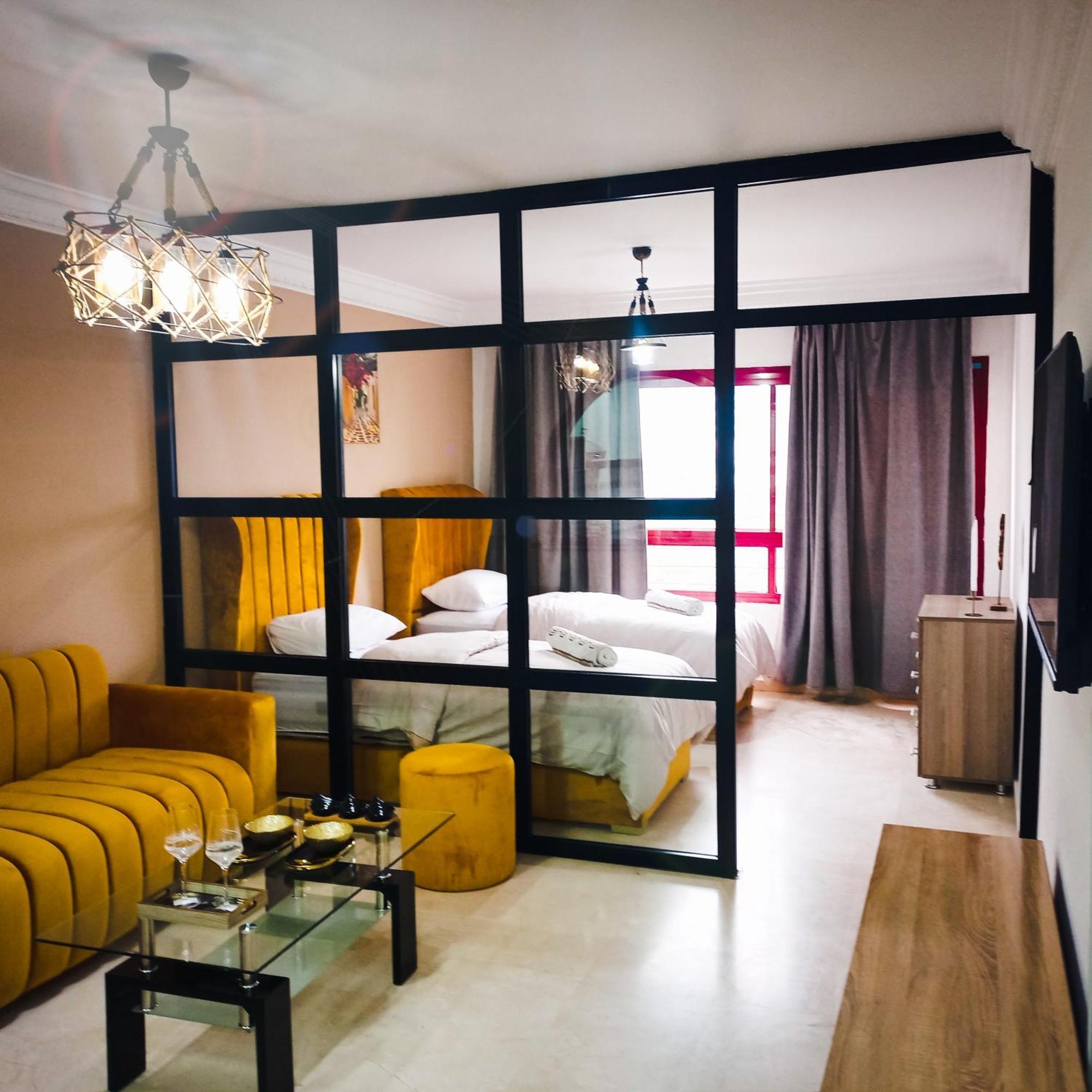 Nouveau Appartement Au Plein Centre Ville En Face Hilton & La Gare De Train Tgv M2 Tanger Ngoại thất bức ảnh
